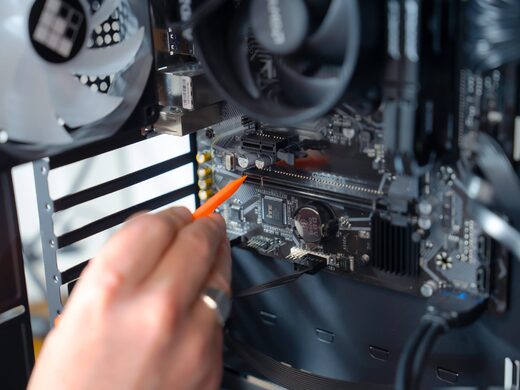 Découvrez les services informatiques pour particuliers à Cannes avec Ice Computer