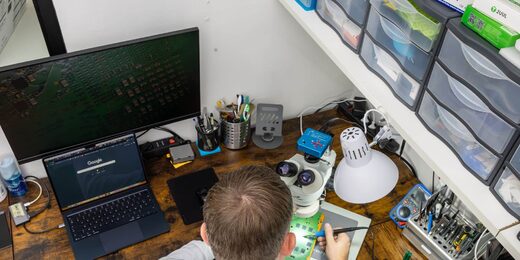 Ice Computer : votre expert en microsoudure dans les Alpes-maritimes