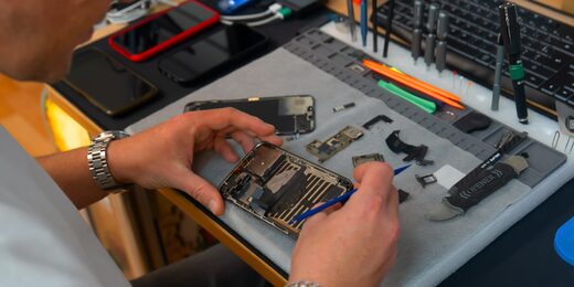 Ice Computer : Votre expert en réparation de smartphone à Cannes et environs
