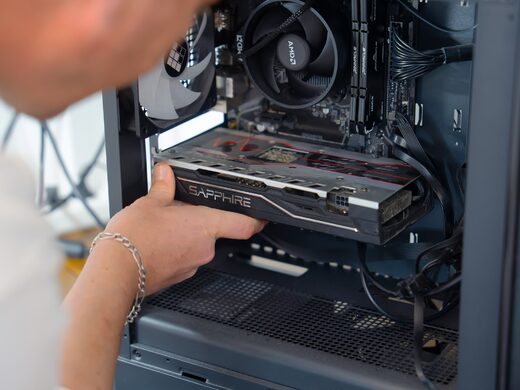 PC sur mesure à Le Cannet, Cannes et Antibes – Votre ordinateur personnalisé monté localement